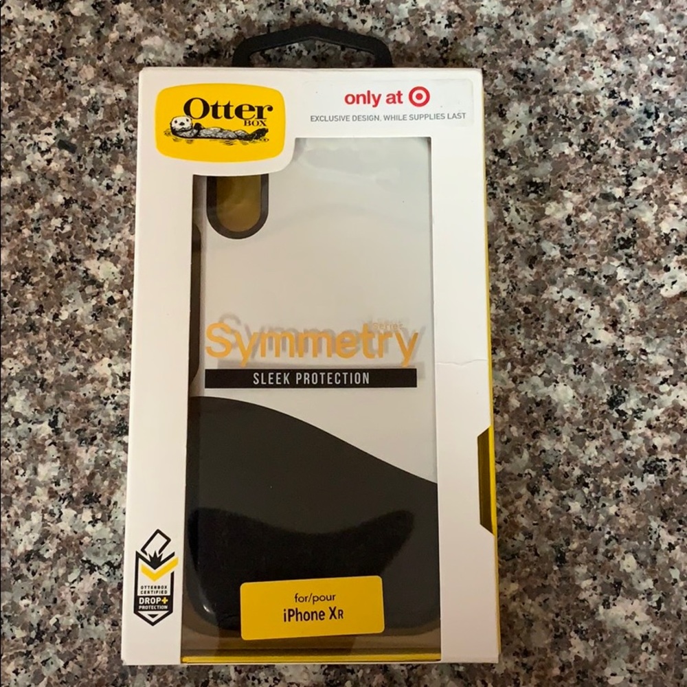 Otter box iPhone XR